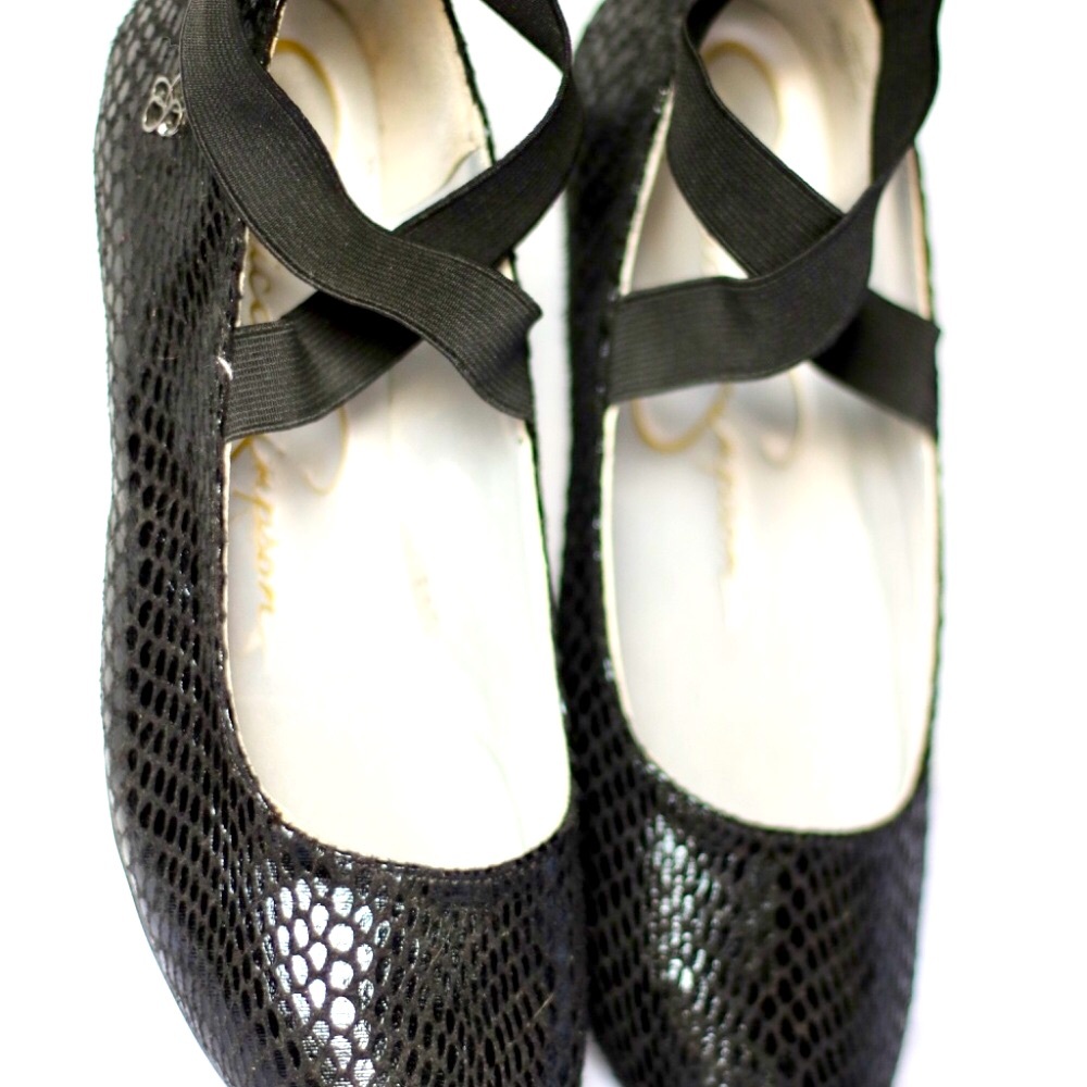Jessica Simpson black ballet flats in faux snake skin.